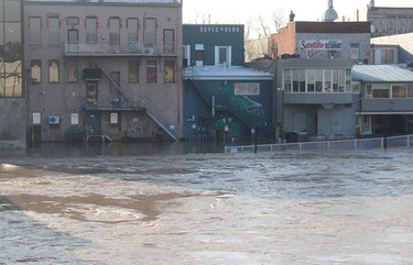Some businesses along King Street in downtown Chatham are experiencing basement flooding due to the high level of the Thames River on Wednesday January 15, 2020. (Ellwood Shreve/Postmedia Network)