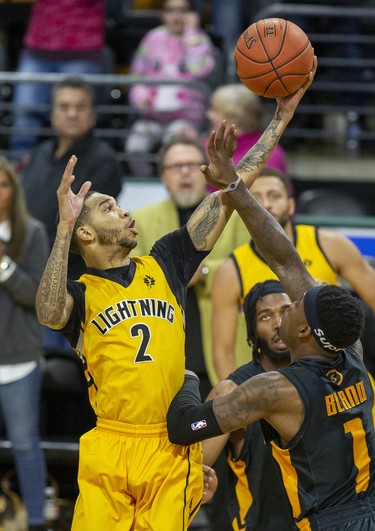 The London Lightning's  Xavier Moon lays up two points during their basketball game against the Sudbury Five at the Budweiser Gardens in London, Ont. on Sunday January 5, 2020. Derek Ruttan/The London Free Press/Postmedia Network