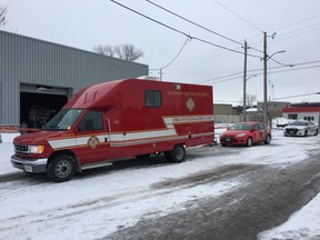 Firefighters responded to reports of a fire at a Brydges Street business early Thursday. (MIKE HENSEN, The London Free Press)