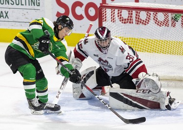 London Knight Antonio Stranges can't beat Guelph Storm goalie Nico Daws on a deke attempt during the first period of their game in London, Ont. Derek Ruttan/The London Free Press/Postmedia Network