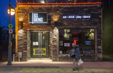 There was no eating, drinking, playing or dancing at 93&King in London, Ont. on Friday March 27, 2020. Derek Ruttan/The London Free Press/Postmedia Network