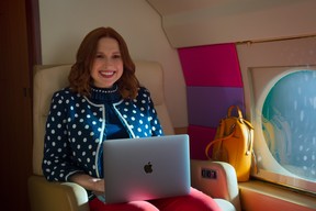 Ellie Kemper as Kimmy Schmidt in Netflix's Unbreakable Kimmy Schmidt: Kimmy vs. the Reverend.