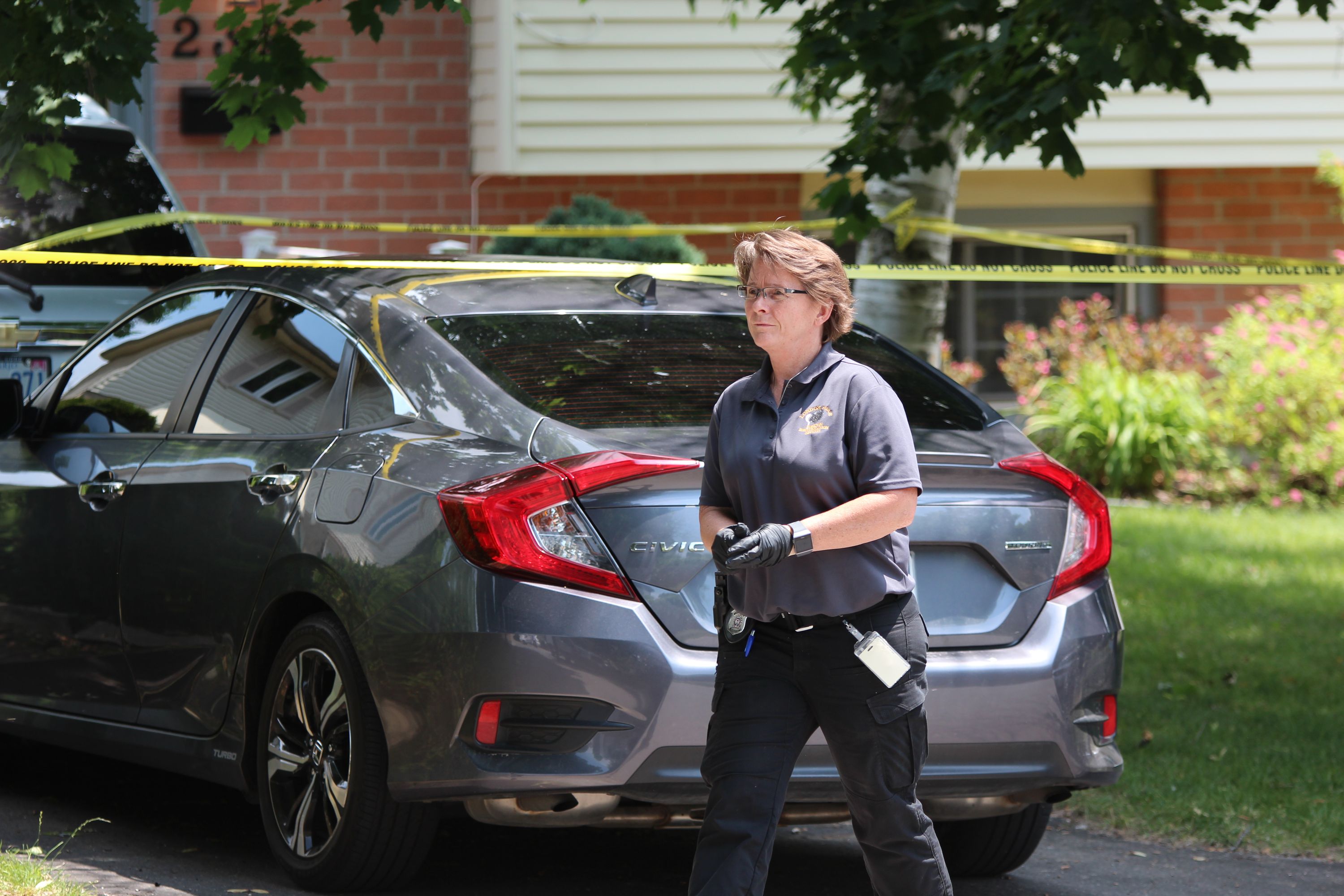 PHOTOS: Man shot dead after early-morning home invasion at east London ...