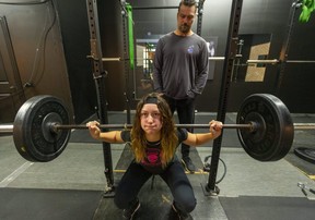 Julia Tunks ready to follow Olympian dad Jason's discus-tossing ...