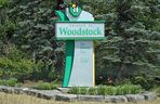Panneau de la ville de Woodstock (image du fichier Postmedia Network)