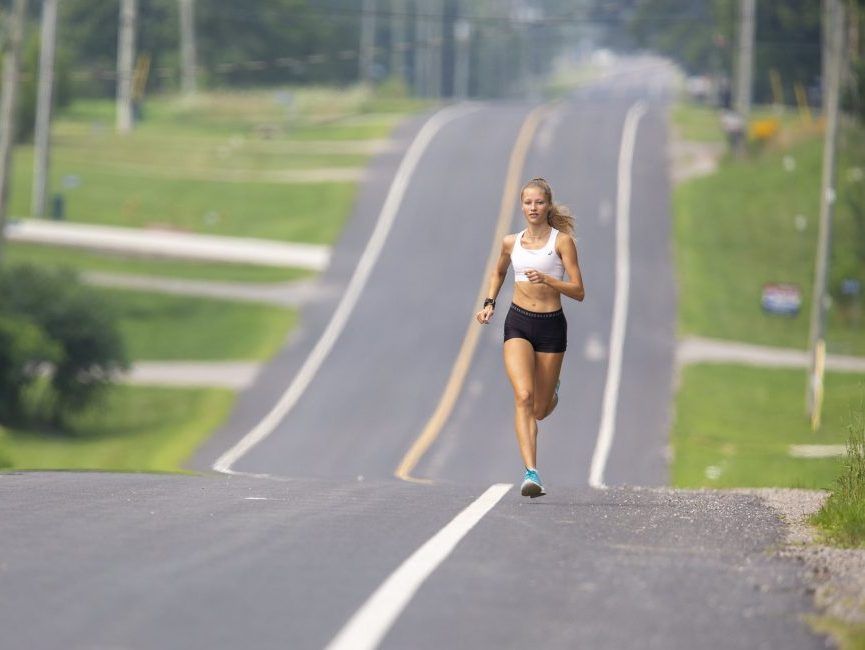 90,000+ Girl Running Pictures