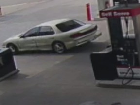 Surveillance footage at the UPI Energy gas station in Tilbury shows a vehicle used by a suspect who stole cigarettes and lottery tickets from the store last Tuesday, says the manager.