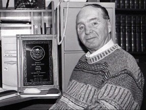 Former Perth County warden David Shearer photographed by the Beacon Herald in December, 2000. Shearer, a long-timer volunteer and public servant in Milverton, died at the age of 83. (Beacon Herald file photo courtesy Stratford-Perth Archives)