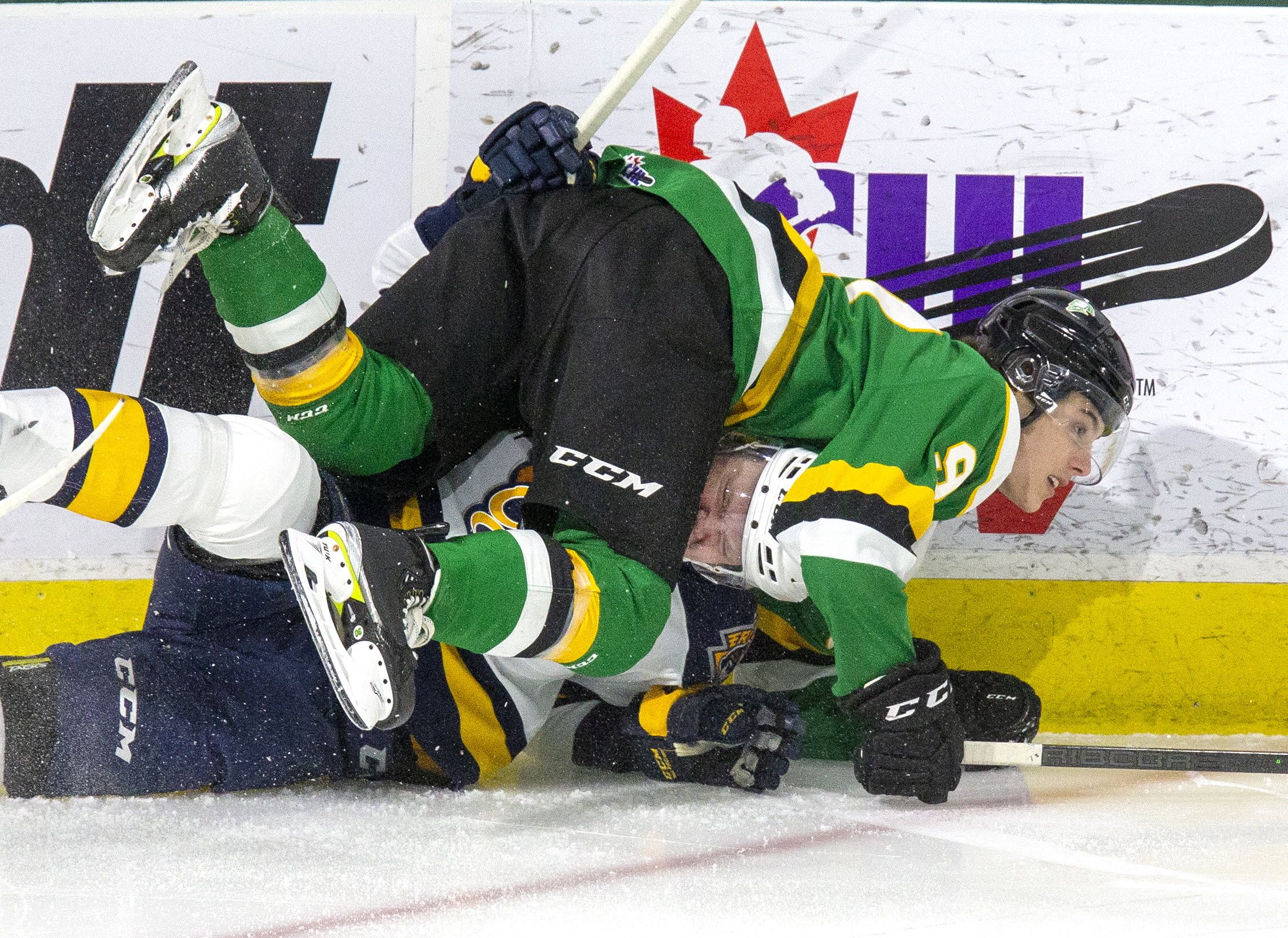 ohl-london-knights-topple-erie-otters-for-season-s-20th-win-london
