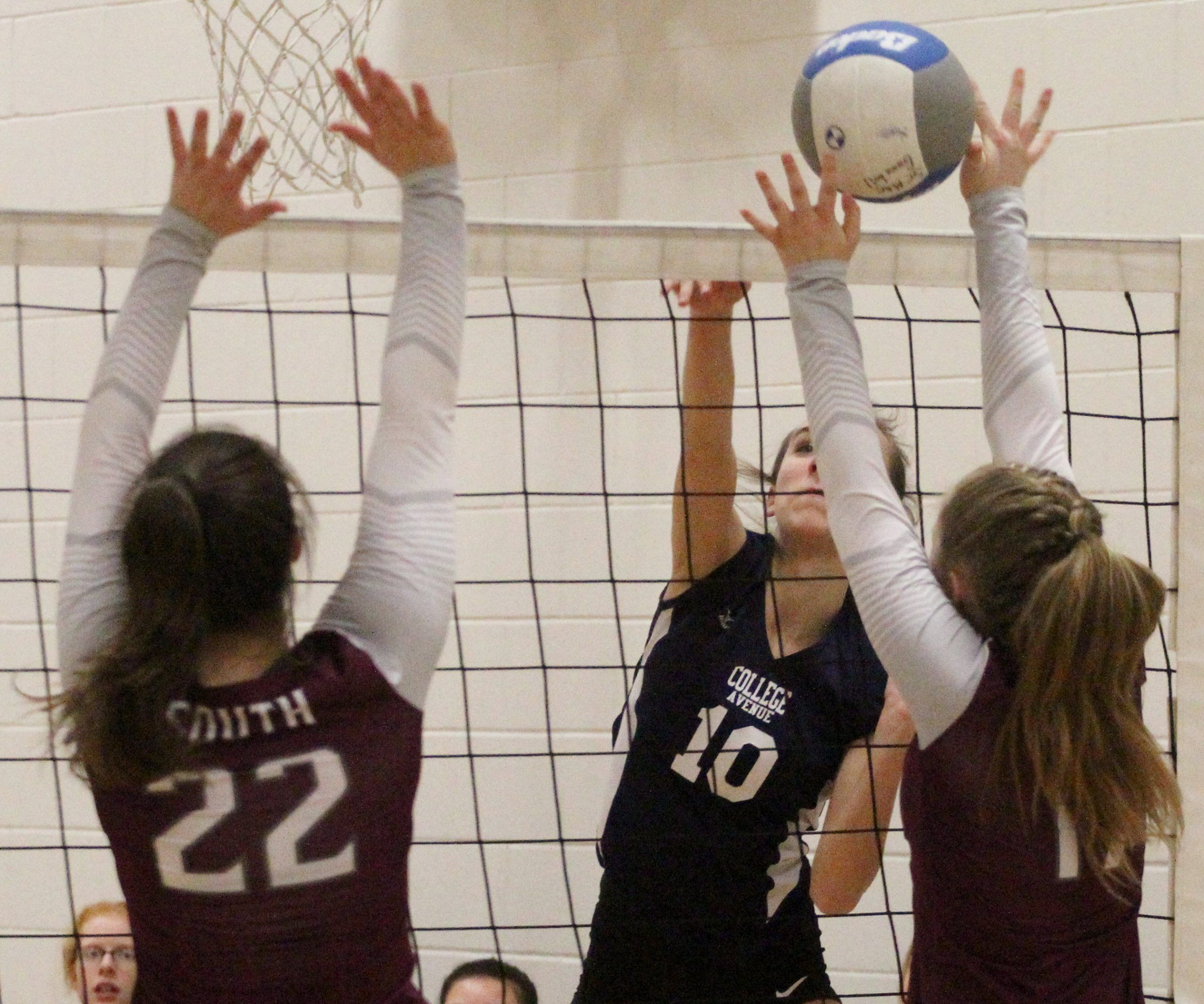 Hockey, basketball, wrestling resuming at Londonarea high schools