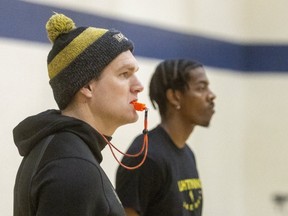 London Lightning head coach Doug Plumb runs a practice at the Central Y in London. (Mike Hensen/The London Free Press)