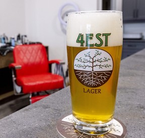 4EST Brewing has tap on tap at King's Blades barbershop in the West 5 area of ​​London.  (Mike Henson/The London Free Press)