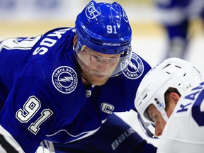 Steven Stamkos of the Tampa Bay Lightning faces off in the second period during a game against the Toronto Maple Leafs at Amalie Arena on April 21, 2022 in Tampa, Florida. (Mike Ehrmann/Getty Images)