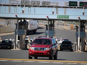 A vehicle leaves customs on the Canadian side of the Blue Water Bridge in Point Edward on Friday, Sept. 23, 2022.
(PAUL MORDEN/Postmedia Network)