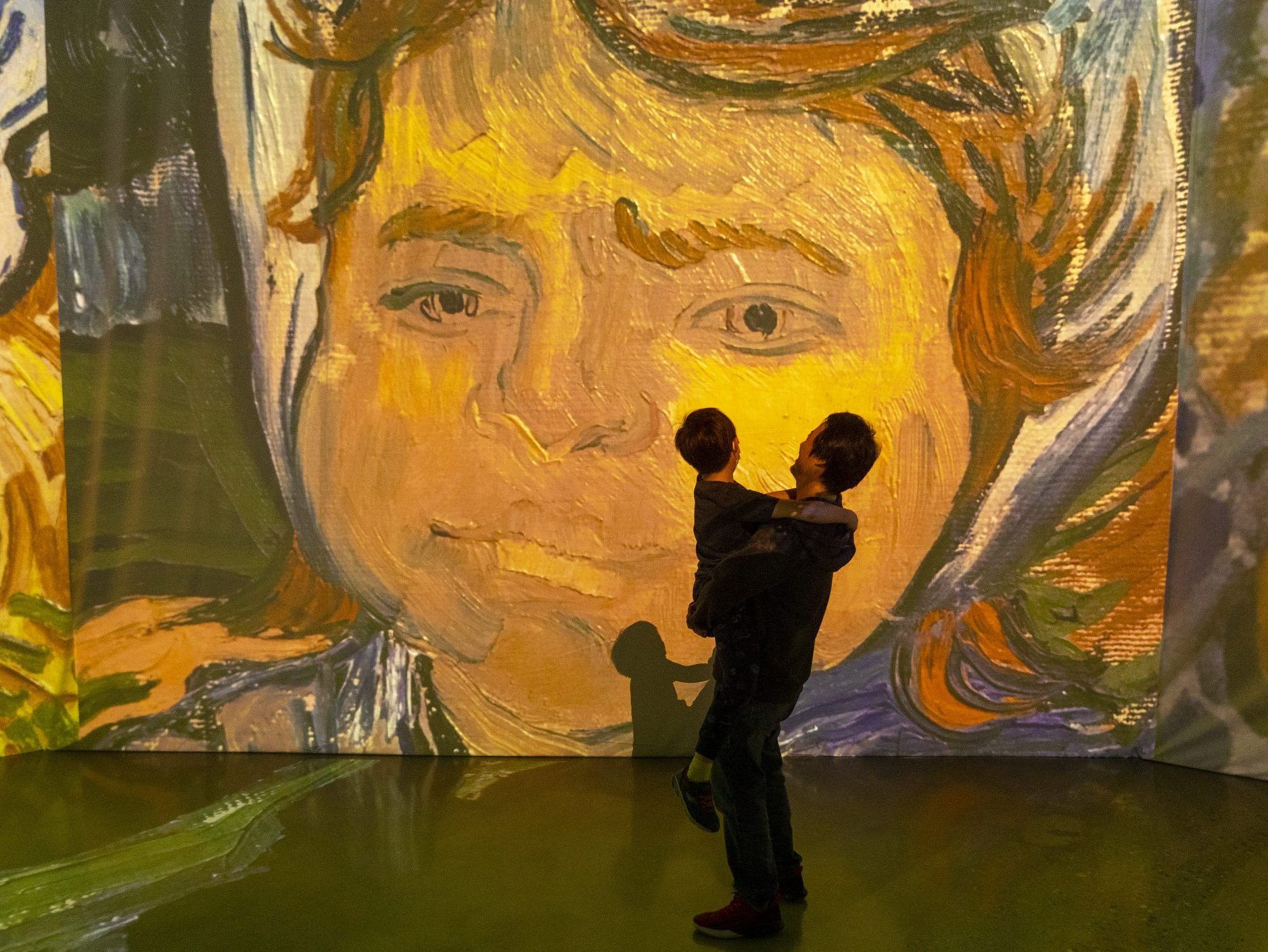 PHOTOS Immersive Van Gogh exhibit opens in London London Free Press