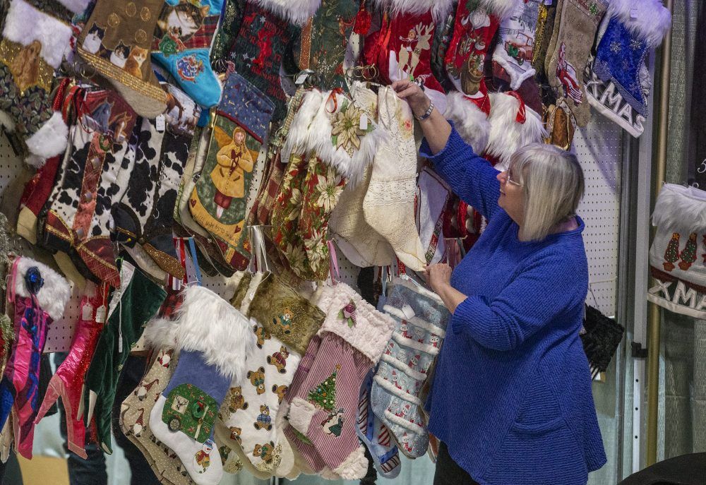 London Christmas Craft Festival showcases 220 artisans London Free Press