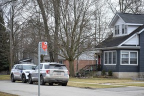 St. Thomas police probe what they believe was a 'targeted shooting' outside a residence on Palm Street on Saturday, Jan.  7. 2023. (Calvi Leon/The London Free Press)