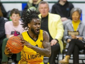 Marcus Ottey drives to the basket during  the London Lightning's 113-102 loss to the Sudbury Five at Budweiser Gardens in London Wednesday. March 15, 2023. (Derek Ruttan/The London Free Press)