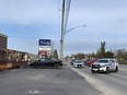 London police closed Dundas Street for an hour on Wednesday, April 19, 2023, while investigating reports of gunshots at the Travelodge hotel. Police said officers recovered a BB gun and no one was injured. (Jane Sims/The London Free Press)