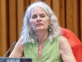 Trustee Marianne Larsen