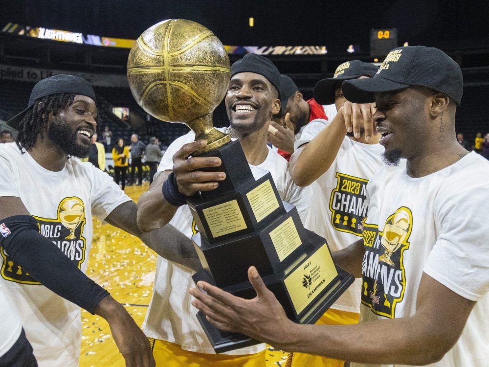 Canadian Elite Basketball League folds its franchise in