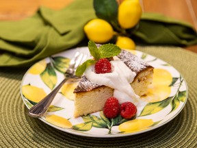 Lemon ricotta cheesecake