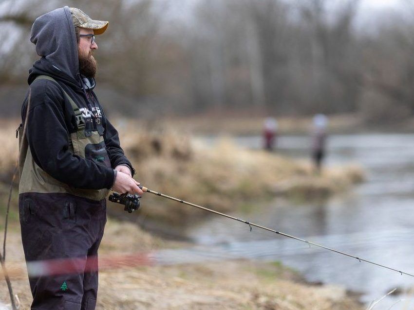 PHOTOS: One final day of Thames River walleye fishing