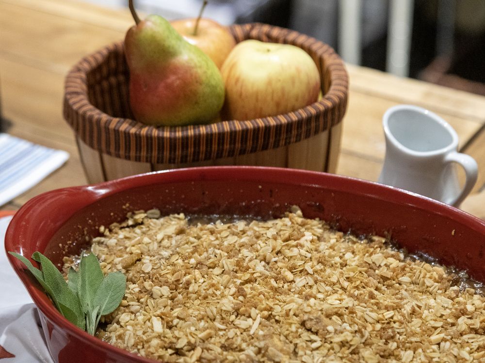 RECIPE Pears pair well with whiskey Sherwood Park News