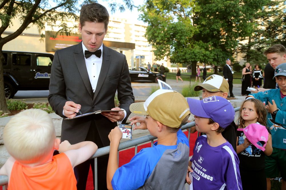 Logan Couture of the Sharks