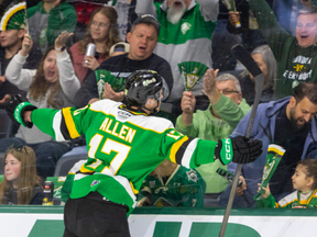 London Knights, without their captain, thump Kitchener for 2-0 series lead London Knights, without their captain, thump Kitchener for 2-0 series lead
