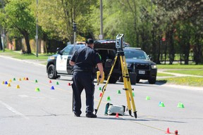 Police watchdog at scene of probe that shut down major London street: Witness Police watchdog at scene of probe that shut down major London street: Witness