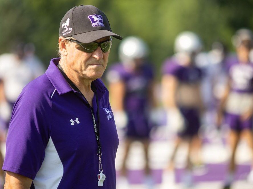 A week ago in Kingston, the Western football team survived a four-overtime classic. There was no nail-biting this time.