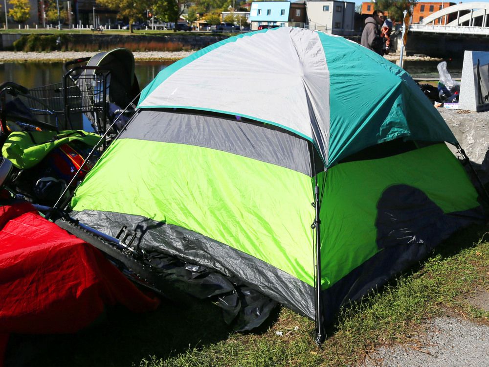 Encampment residents' possessions
