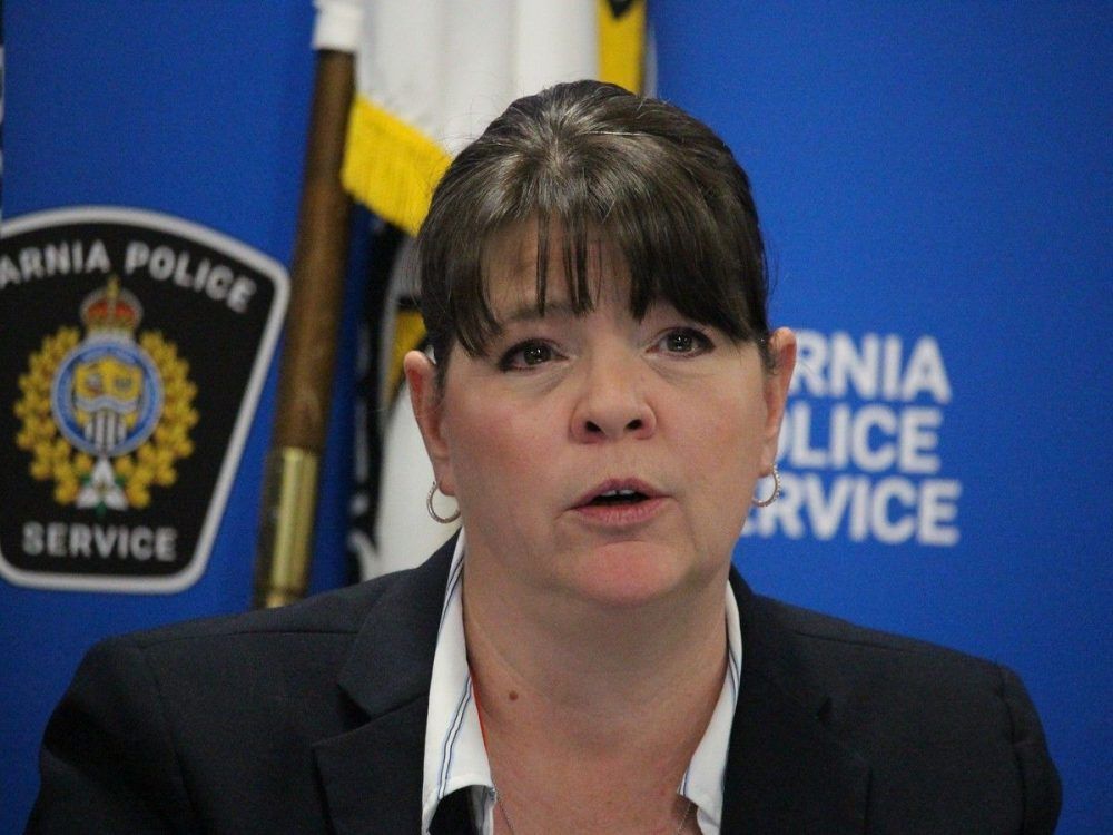 Sarnia police board pulls funding for top cop's lawsuit against news outlet