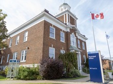 Strathroy-Caradoc Municipal Office
