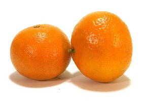 Oranges for Betty's Orange Cake, from Gazette files.