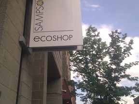 Storefront (photo provided by SAMPSON ECOSHOP)