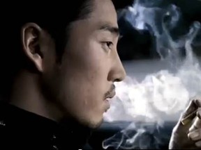 The enigmatic Poongsan is played by Yoon Kye-sang. The script of Poongsan is written by Kim Ki-duk - reason enough to see it for some of his fans. The film is directed by Juhn Jai-hong.