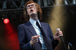 Pulp frontman Jarvis Cocker performing at Pitchfork fest in Chicago in 2008. Photo by Roger Kisby/Getty Images.