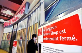 MONTREAL, QUEBEC; JANUARY 31, 2013 -- A man enters the closed Future Shop store at the Pepsi Forum in Montreal Thursday, January 31, 2013.    (John Mahoney/THE GAZETTE)