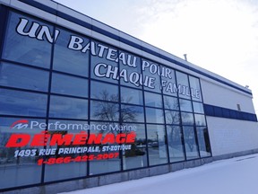 The former Marine Performance outlet has relocated from the east bound Highway 20 in Ile Perrot.