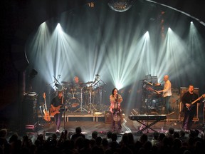 Marillion at its 2009 North American convention in Montreal. Left to right: Pete Trewavas (bass), Ian Mosley (drums), Steve Hogarth (vocals), Mark Kelly (keyboards), Steve Rothery (guitar). Credit: Joe del Tufo.