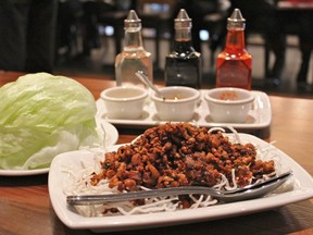 All set up for lettuce wraps at P.F. Chang's Chinese Bistro (photo by Jennifer Nachshen)