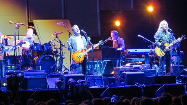 The Eagles wow Ottawa, promise to rock Montreal with their greatest ...