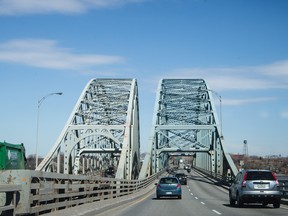 The day may come when the Mercier Bridge may go back to looking like this. But that day isn't coming anytime soon. Construction work reducing the span to one lane in either direction has been extended by a week. (Dario Ayala / THE GAZETTE)