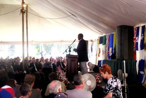 Montreal Expos legend Tim Raines gives emotional speech at his 2013 induction into the Canadian Baseball Hall of Fame and Museum (Photo by Richard Burnett)