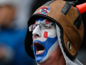 MONTREAL, QUE.: OCTOBER 14, 2013 --  during the second half of their CFL football match in Montreal on Monday, October 14, 2013. (Dario Ayala / THE GAZETTE)