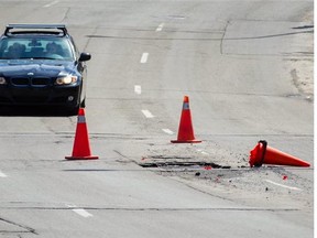 A 2018 inventory of Montreal's main thoroughfares indicated road conditions are gradually improving. According to the inventory, 41 per cent of Montreal's 1,665-kilometres of roads are in "excellent or good condition." This represents an increase from 2015, when only 21 per cent of the city's main roads received a passing grade. However, the survey also noted 39 per cent of the city's roads are in "very bad" or "bad" condition.