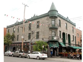 Café Olimpico on St-Viateur St. in Mile End.