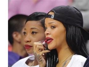 Rihanna doesn’t want to be seen with Charlie Sheen. Can you blame her?